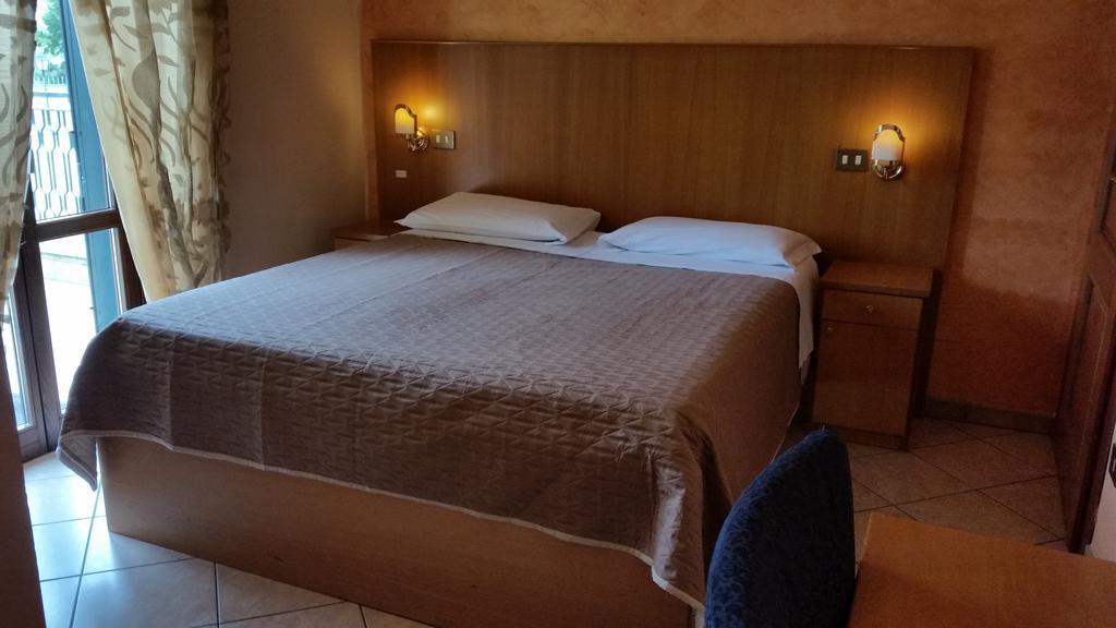 Volusia House Pensión Roma